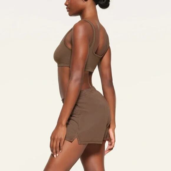SKIMS Outdoor Drapey Sofi Shorts Pull On Classic Boxer Cocoa Brown NWT Size 3X - Picture 4 of 11
